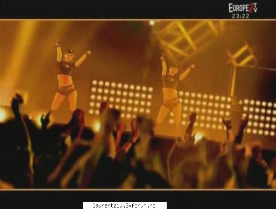 Pakito - Are You Ready - Lenght : 3:23 Resolution : 607 x 580 Size - Videoclipuri